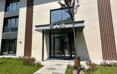 CENTURY21 UZMANDAN ÇÖMLEKÇİ TOKİ'DE LÜKS KİRALIK 2+1 REZİDANS