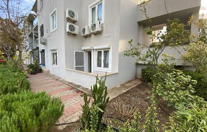 Özel Plaj Kullanımlı Denize Sıfır Havuzlu Site İçinde Kiralık Deniz Manzaralı 2+1 Bahçe Katı Residance Daire