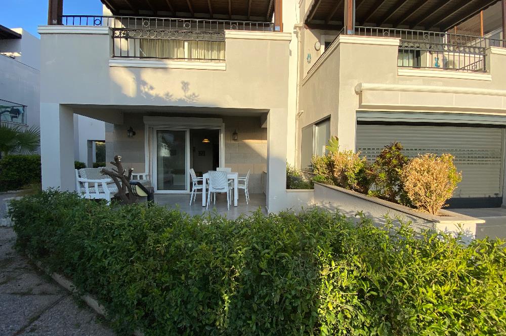 Özel Plaj Kullanımlı Denize Sıfır Havuzlu Site İçinde Kiralık Deniz Manzaralı 2+1 Bahçe Katı Residance Daire