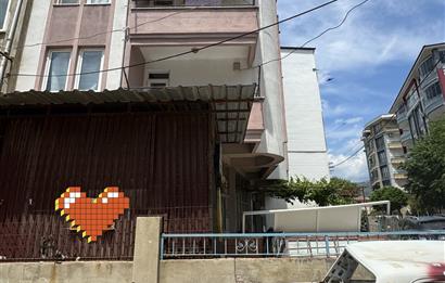 Edremit Cennet ayağında Satılık 4 kat imarlı arsa tapulu bina