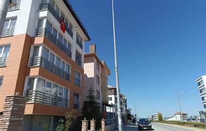 CENTURY 21 VİZYON'DAN GÜNDÜZ ÖKÇÜN BULVARINDA KİRALIK 2+1 DAİRE