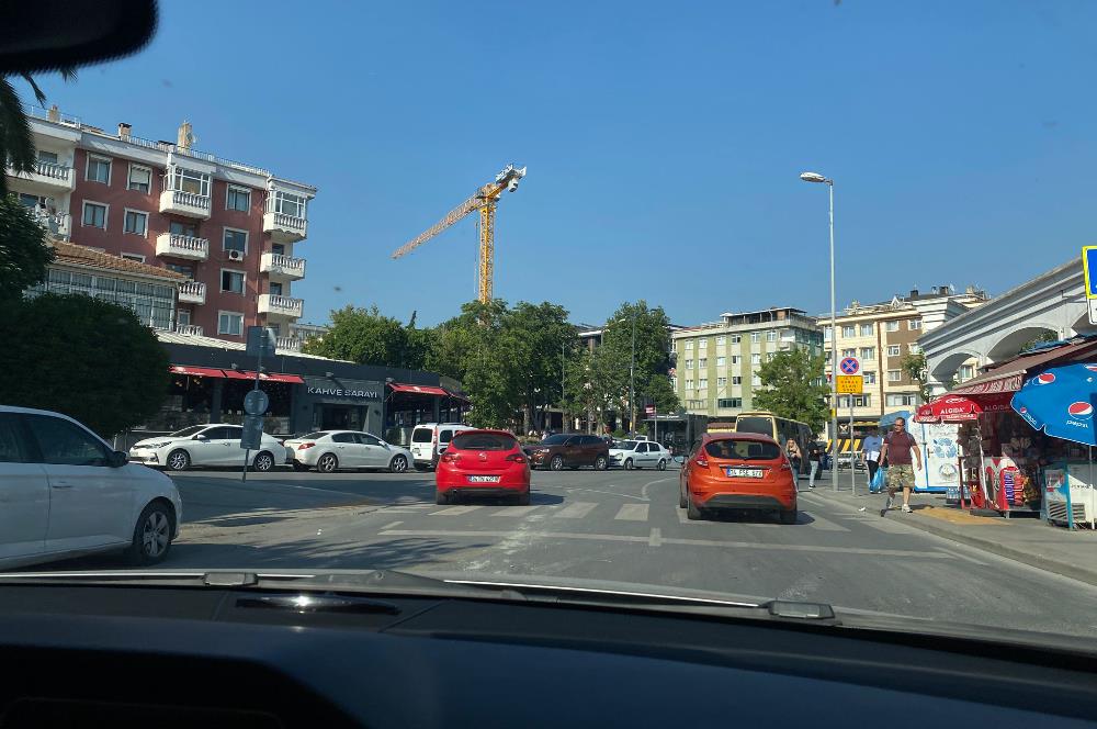AVCILAR EN GÜZEL KONUMUNDA HER İŞE UYGUN SATILIK DÜKKAN