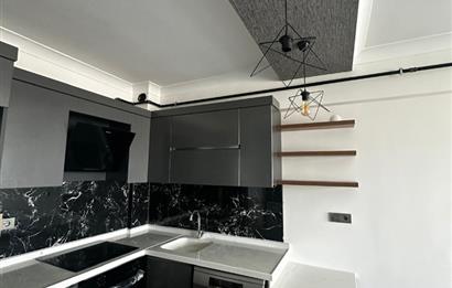 İNCEK MAHALLESİNDE AİDAT DAHİL EŞYALI 1+1 KİRALIK DAİRE