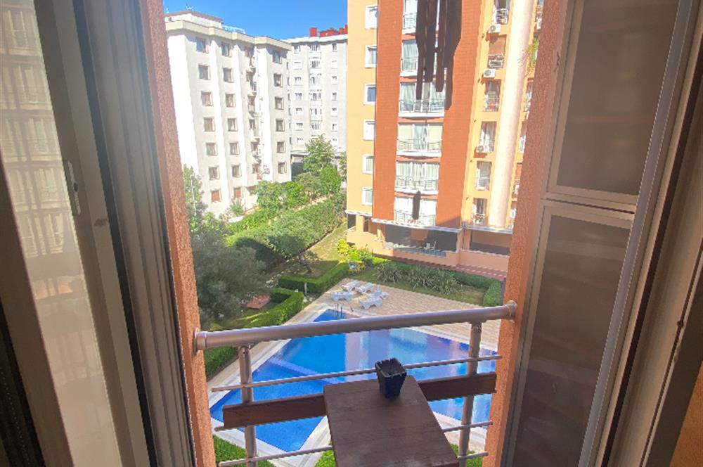 ATAŞEHİR TAPUSUNA PARALEL SOKAKTA SATILIK BÜYÜK 3+1 DAİRE