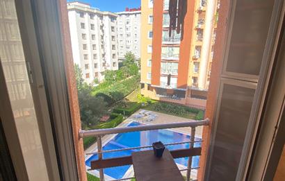 ATAŞEHİR TAPUSUNA PARALEL SOKAKTA SATILIK BÜYÜK 3+1 DAİRE