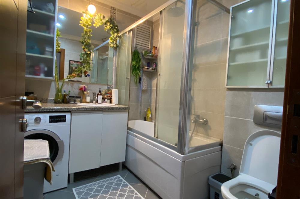 ATAŞEHİR TAPUSUNA PARALEL SOKAKTA SATILIK BÜYÜK 3+1 DAİRE