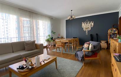 ATAŞEHİR TAPUSUNA PARALEL SOKAKTA SATILIK BÜYÜK 3+1 DAİRE