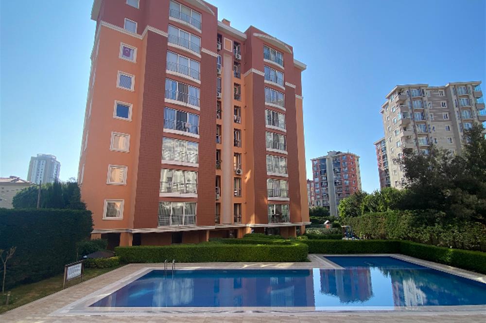 ATAŞEHİR TAPUSUNA PARALEL SOKAKTA SATILIK BÜYÜK 3+1 DAİRE