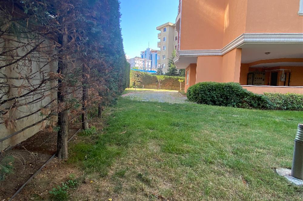 ATAŞEHİR TAPUSUNA PARALEL SOKAKTA SATILIK BÜYÜK 3+1 DAİRE