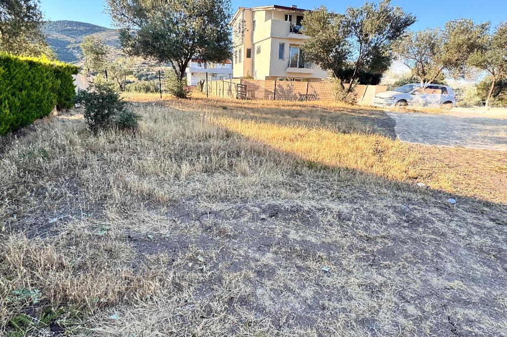 CENTURY21 UZMANDAN ÇANDARLI VİLLA İMARLI ARSA