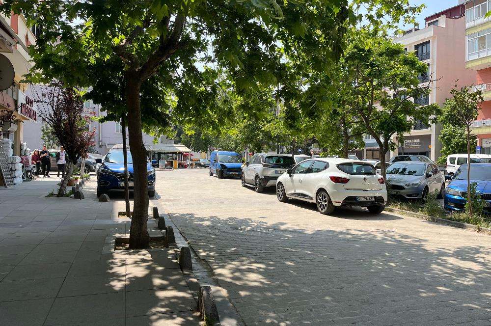 MALTEPE’DE MERKEZİ KONUMDA SATILIK DÜKKAN