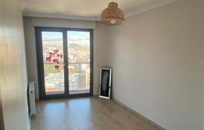 MODERN MİMARİSİ VE FERAH YAŞAM ALANLARIYLA KİRALIK 2+1 DAİRE
