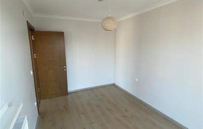 MODERN MİMARİSİ VE FERAH YAŞAM ALANLARIYLA KİRALIK 2+1 DAİRE