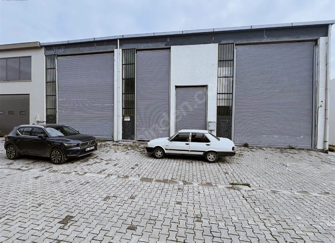 YALOVA SANAYİ 1200 m2 2 KATLI KİRALIK DEPO