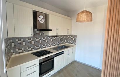 MODERN MİMARİSİ VE FERAH YAŞAM ALANLARIYLA KİRALIK 2+1 DAİRE