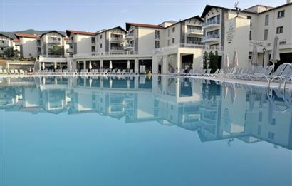 SATILIK HATTUŞA 2+1 YALI DELUXE DEVRE MÜLK (26 TEM- 9 AĞU) 80 M2