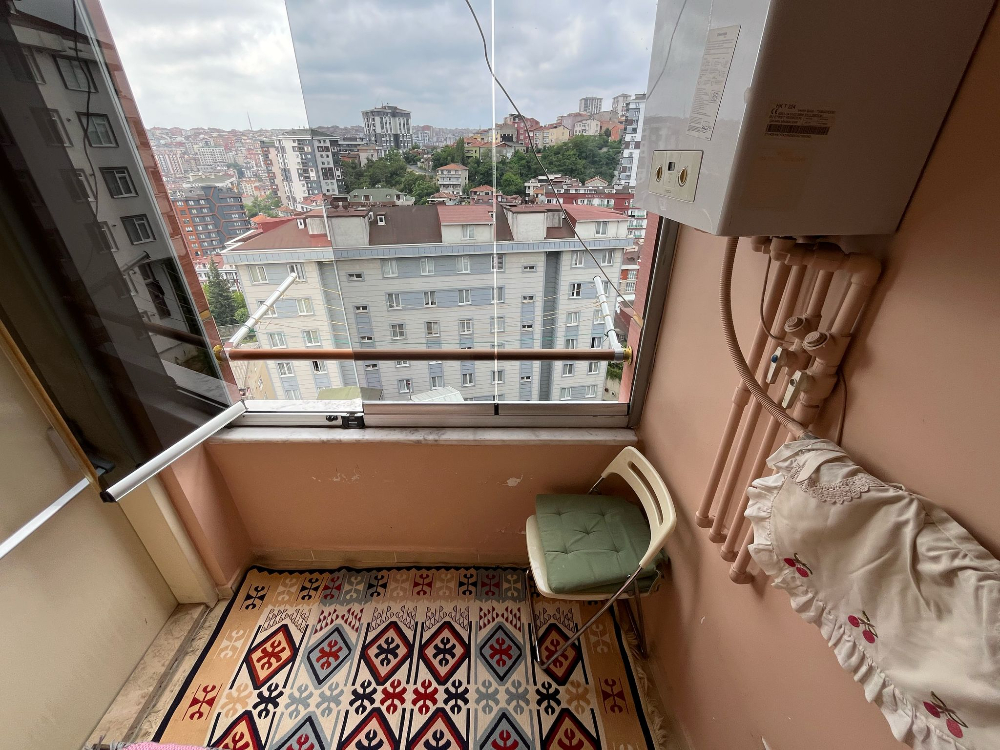 Çırçır Mah. Metroya 5 Dakika Yürüme Balkonlu 2+1 Satılık Daire
