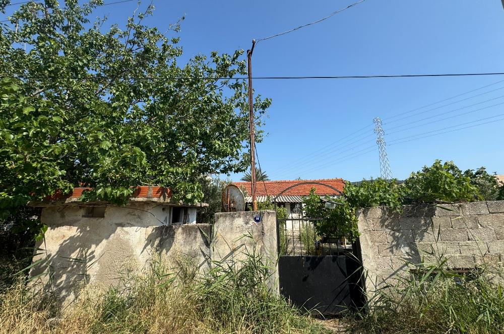 Urla İçmeler'de Denize Yakın 0.30 Emsalli Satılık Arsa