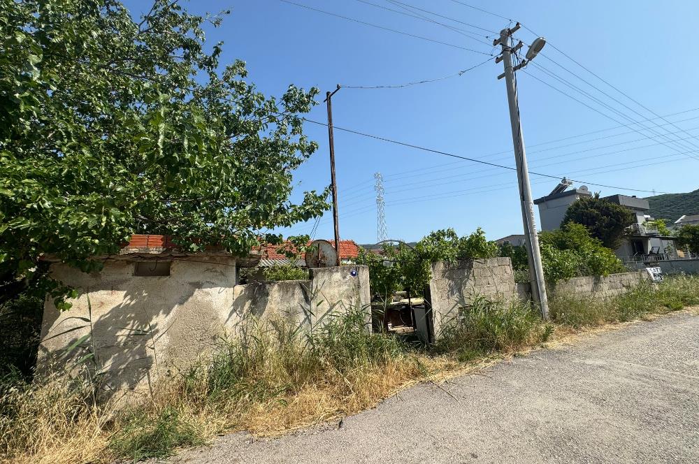 Urla İçmeler'de Denize Yakın 0.30 Emsalli Satılık Arsa
