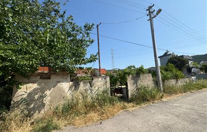 Urla İçmeler'de Denize Yakın 0.30 Emsalli Satılık Arsa