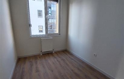 1251401145 ERENKÖY'DE BAĞDAT CADDE YAKINI 3+1 BALKONLU SIFIR KİRALIK DAİRE