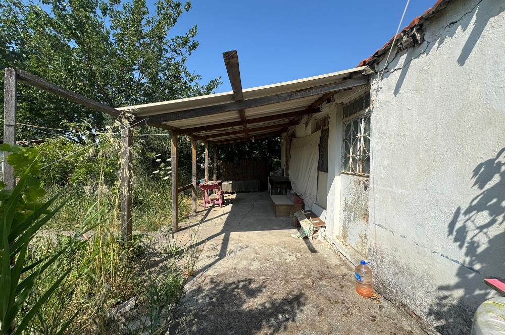 Urla İçmeler'de Denize Yakın 0.30 Emsalli Satılık Arsa