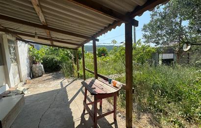 Urla İçmeler'de Denize Yakın 0.30 Emsalli Satılık Arsa