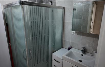 URLA TORASAN'DA BALKONLU, BAHÇE KULLANIMLI KİRALIK DAİRE