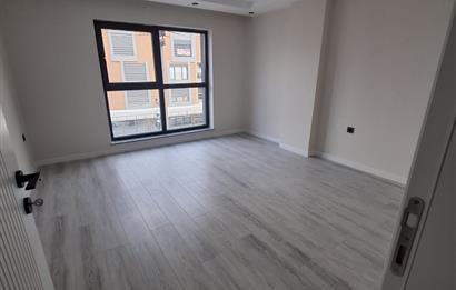 CENTURY 21. LOCA GAYRİMENKUL'DEN ASANSÖRLÜ 2+1 KİRALIK DAİRE