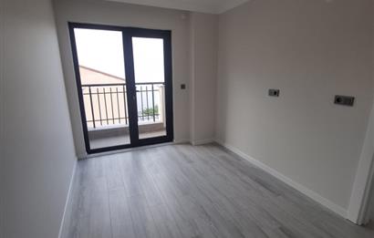 CENTURY 21. LOCA GAYRİMENKUL'DEN ASANSÖRLÜ 2+1 KİRALIK DAİRE