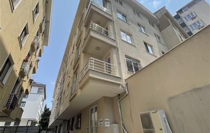 Bağdat Caddesi’nde 1+1 Kombili Yüksek Giriş Bakımlı Daire