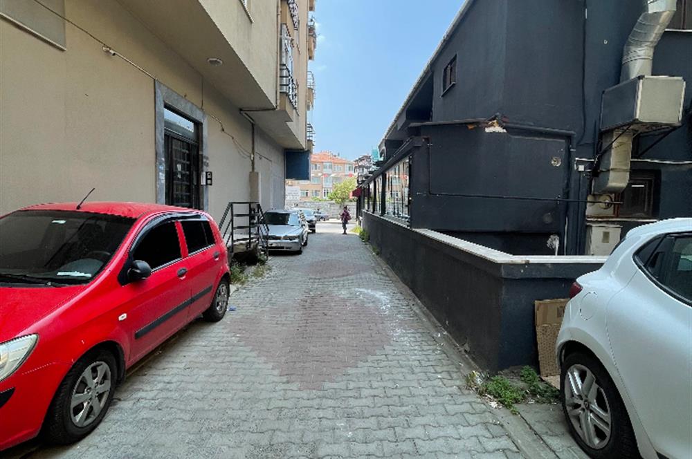 Bağdat Caddesi’nde 1+1 Kombili Yüksek Giriş Bakımlı Daire