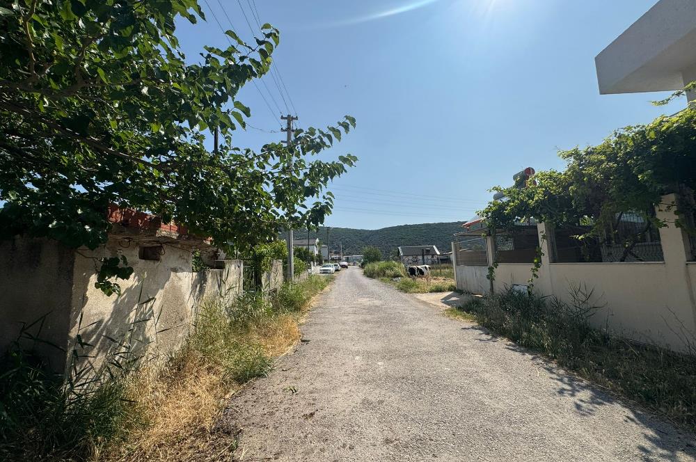 Urla İçmeler'de Denize Yakın 0.30 Emsalli Satılık Arsa