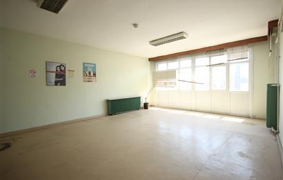 C21 PALMY den Söğütlüçeşme Cad. Altıyol da Asansörlü 2+1