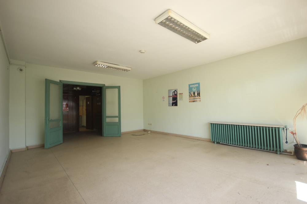 C21 PALMY den Söğütlüçeşme Cad. Altıyol da Asansörlü 2+1