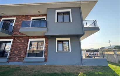 Foça Bağarası'nda Site İçerisinde Bahçe Katı Sıfır 2+1 Daire
