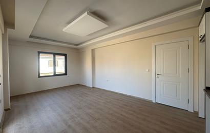 Foça Bağarası'nda Site İçerisinde Satılık Sıfır 2+1 Daire 