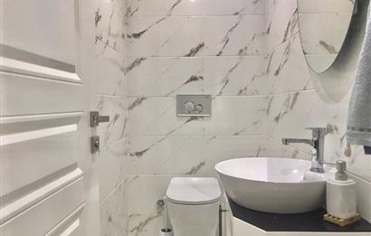 İstiklal Mahallesinde Satılık 2+1 Daire