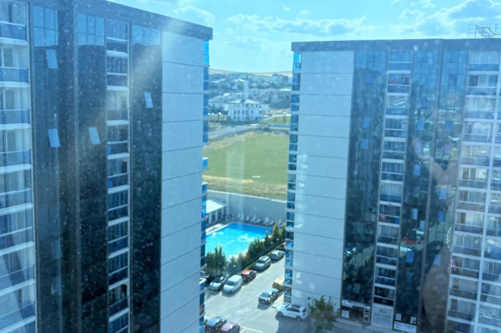BAĞLICA OZAN CITY'DE 11.KAT BÜYÜK TİP 1+1 HAVUZ MANZARALI