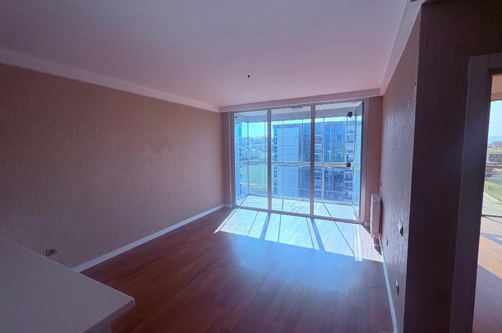 BAĞLICA OZAN CITY'DE 11.KAT BÜYÜK TİP 1+1 HAVUZ MANZARALI