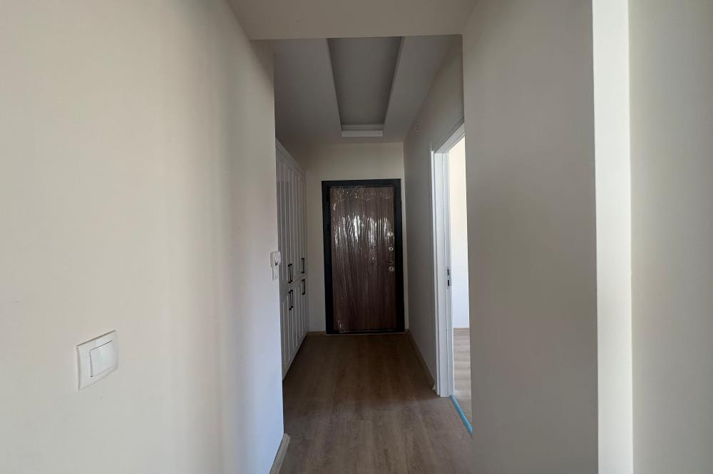 Foça Bağarası'nda Site İçerisinde Bahçe Katı Sıfır 2+1 Daire