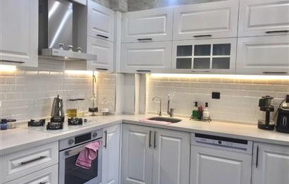İstiklal Mahallesinde Satılık 2+1 Daire