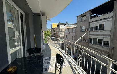 Bornova Pınarbaşı'nda Arakat Satılık 3+1 daire