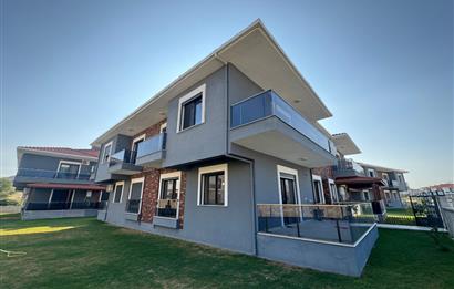 Foça Bağarası'nda Site İçerisinde Satılık Sıfır 2+1 Daire 