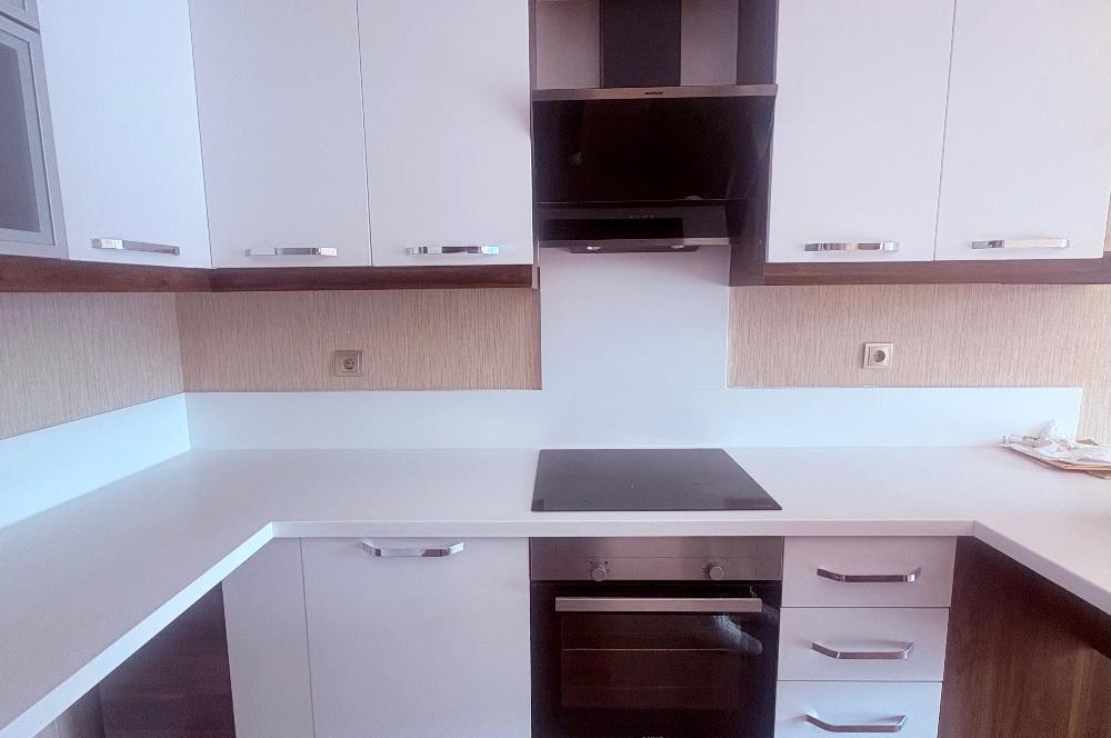BAĞLICA OZAN CITY'DE 11.KAT BÜYÜK TİP 1+1 HAVUZ MANZARALI