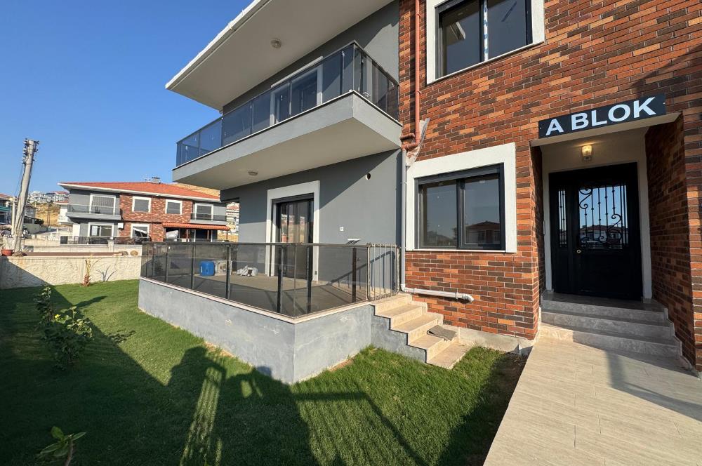Foça Bağarası'nda Site İçerisinde Bahçe Katı Sıfır 2+1 Daire