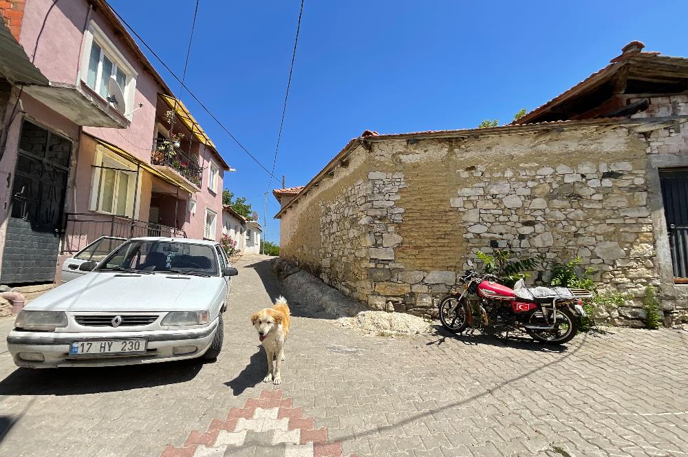 C21 LOCA KIRKAĞAÇ ALACALAR MAH.SATILIK MÜKEMMEL EV VE ARSASI