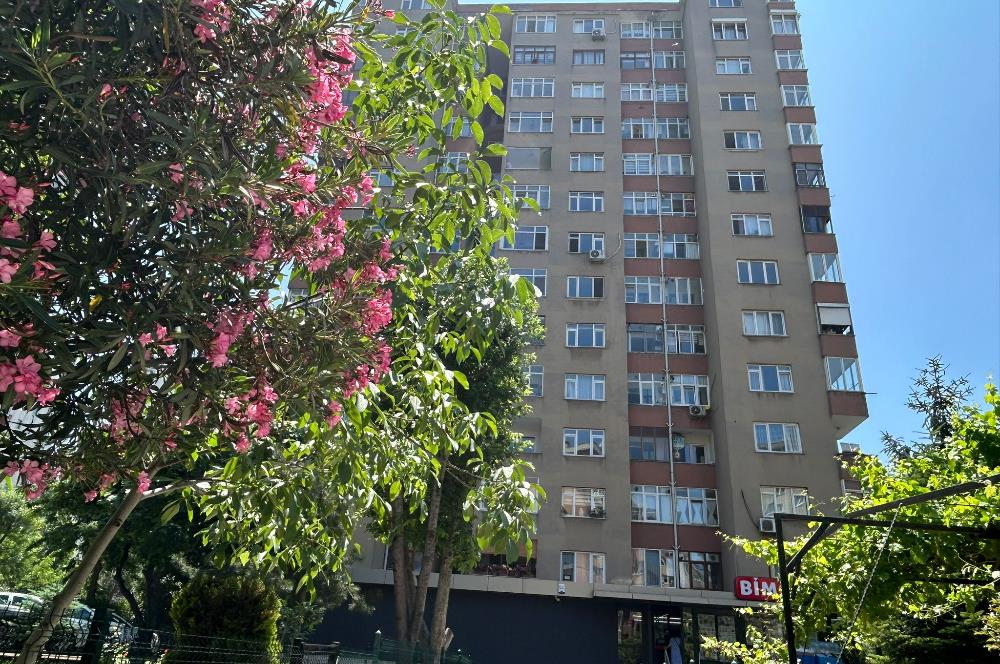 CENTURY21 NEODAN BOŞ, KOZYATAĞI İNÖNÜ CAD.ÜZERİNDE SATILIK 3+ 1