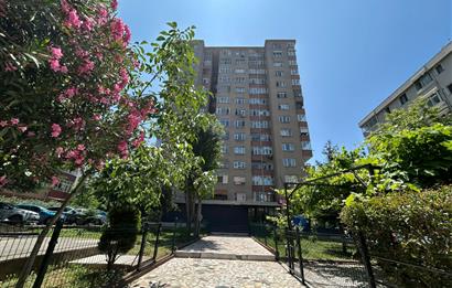 CENTURY21 NEODAN BOŞ, KOZYATAĞI İNÖNÜ CAD.ÜZERİNDE SATILIK 3+ 1