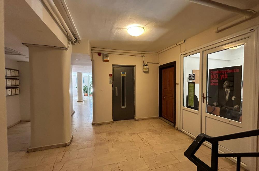 CENTURY21 NEODAN BOŞ, KOZYATAĞI İNÖNÜ CAD.ÜZERİNDE SATILIK 3+ 1